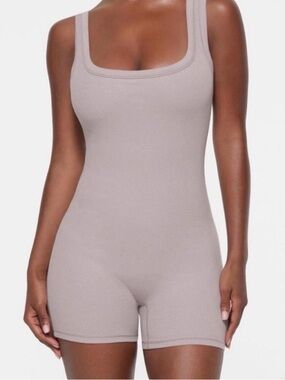 SKIMS Ribbed Square Neck Sleeveless Romper in Taupe